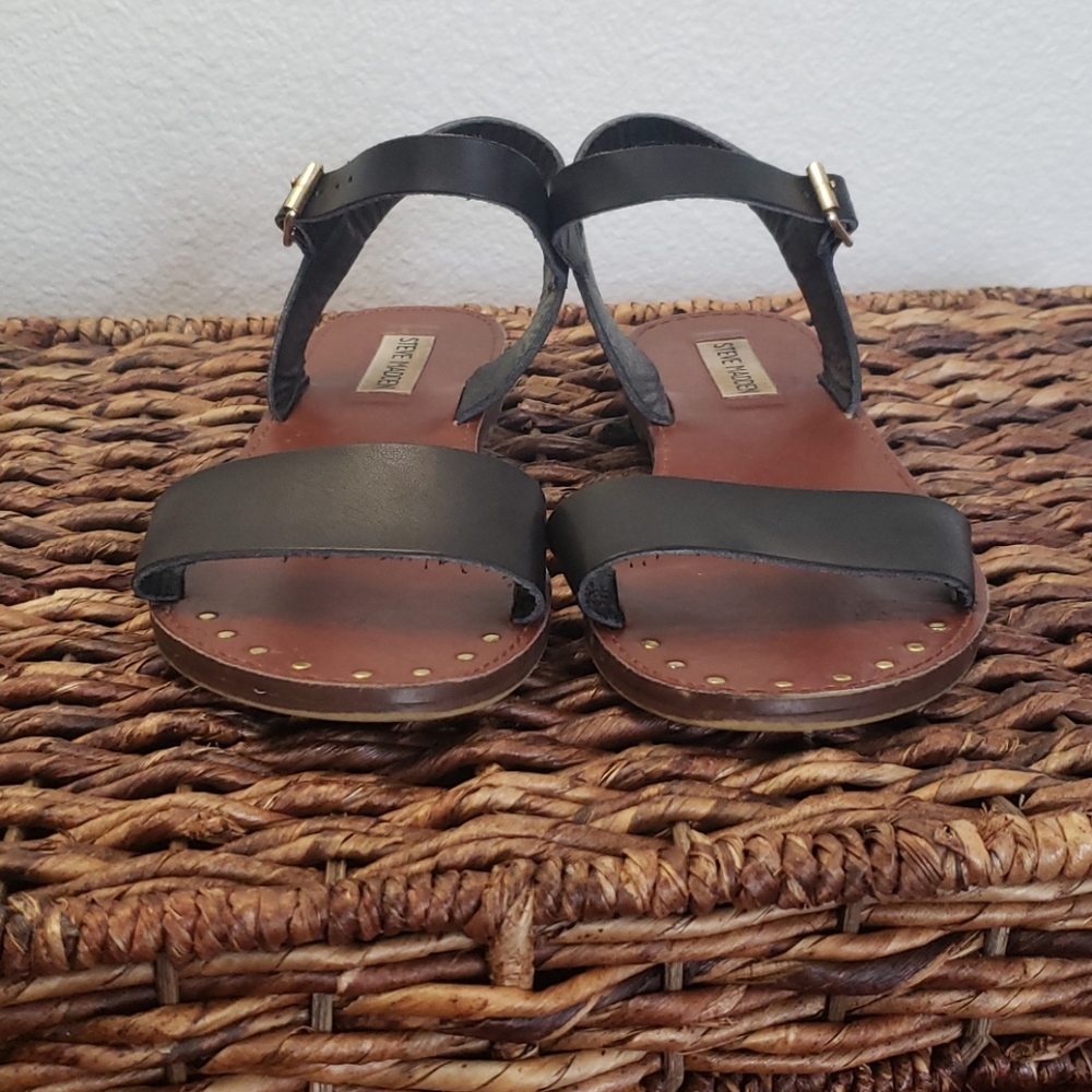 Steve Madden Strapped Sandals